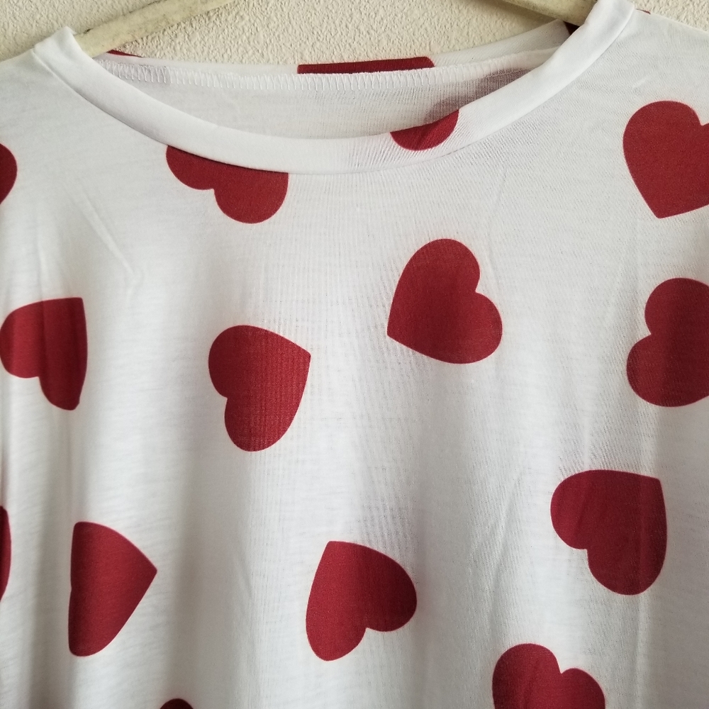 LONG SLEEVE RED HEART TEE - Picture 6 of 7